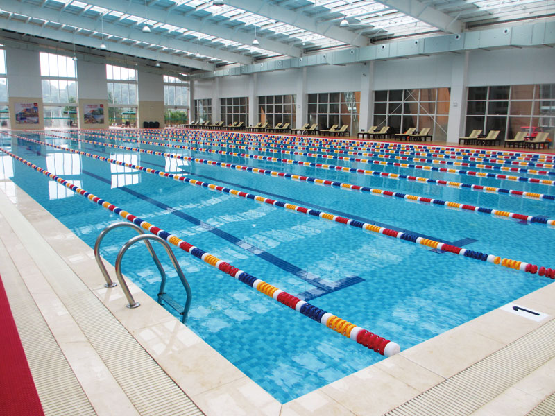 室內(nèi)恒溫游泳池潮濕發(fā)霉？普派克三集一體除濕機(jī)破局